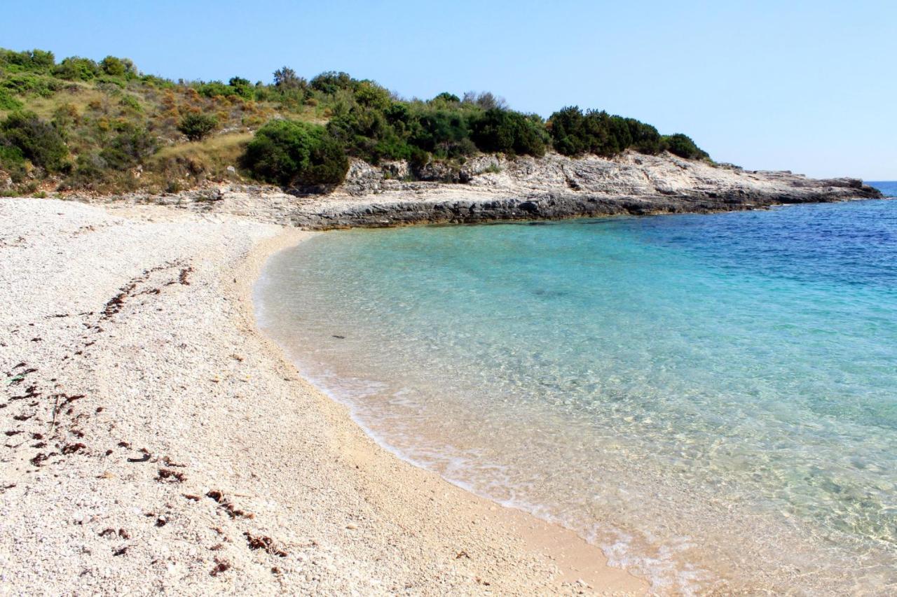 Secluded Fisherman'S Cottage Cove Ripisce, Dugi Otok - 394 Brbinj Buitenkant foto